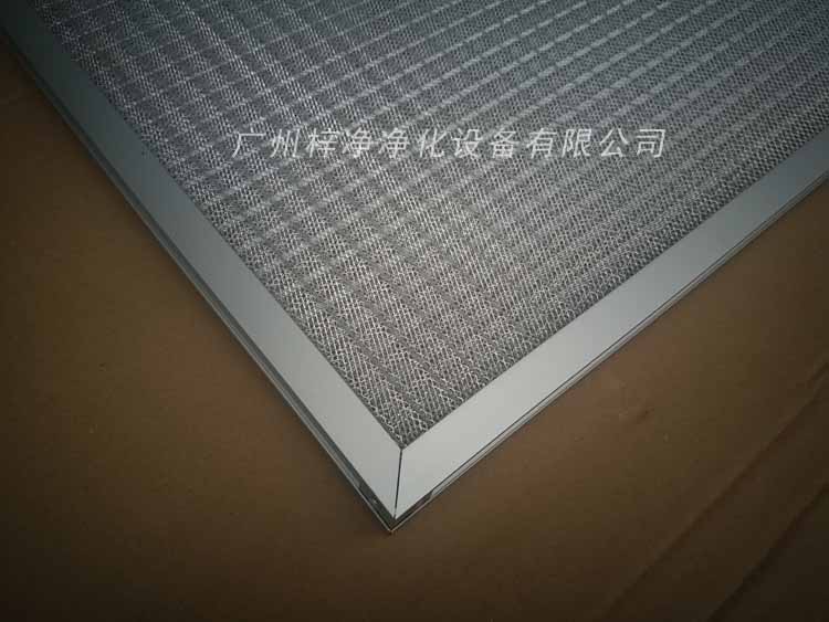 鋁網(wǎng)初效過(guò)濾器采用波高為6mm的鋁網(wǎng)制作 鋁網(wǎng)初效過(guò)濾器采用波高為6mm的鋁網(wǎng)制作