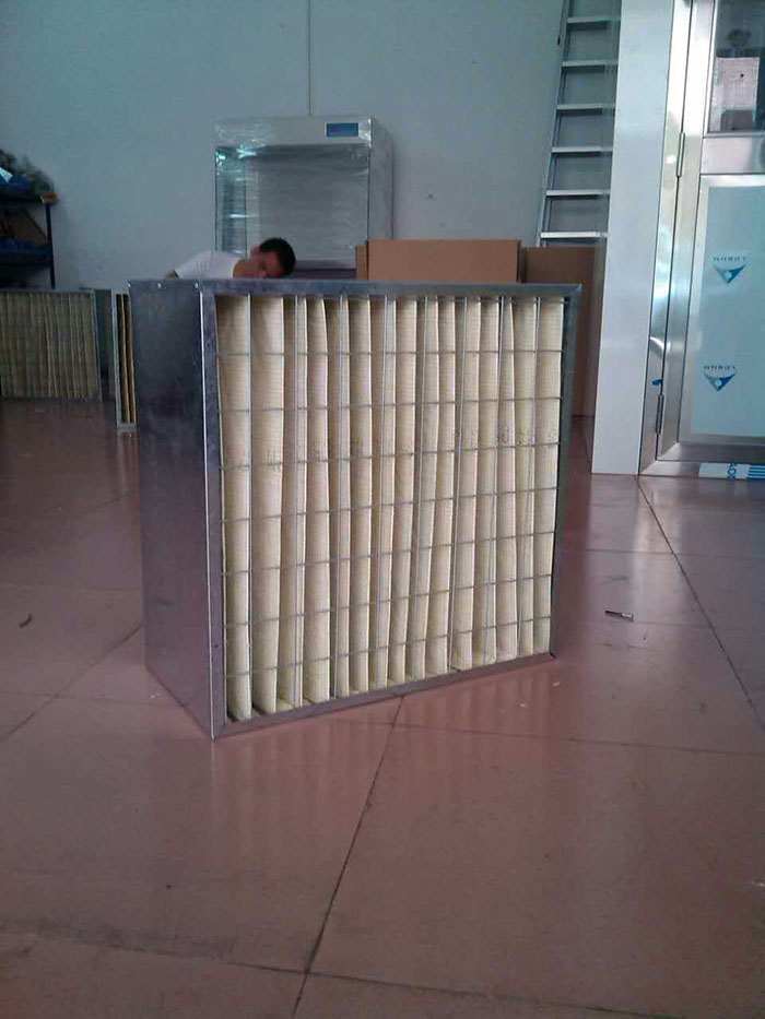 鳥籠式中效過濾器又稱為中效鳥籠式過濾器也叫箱式中效過濾器、組合式中效過濾器